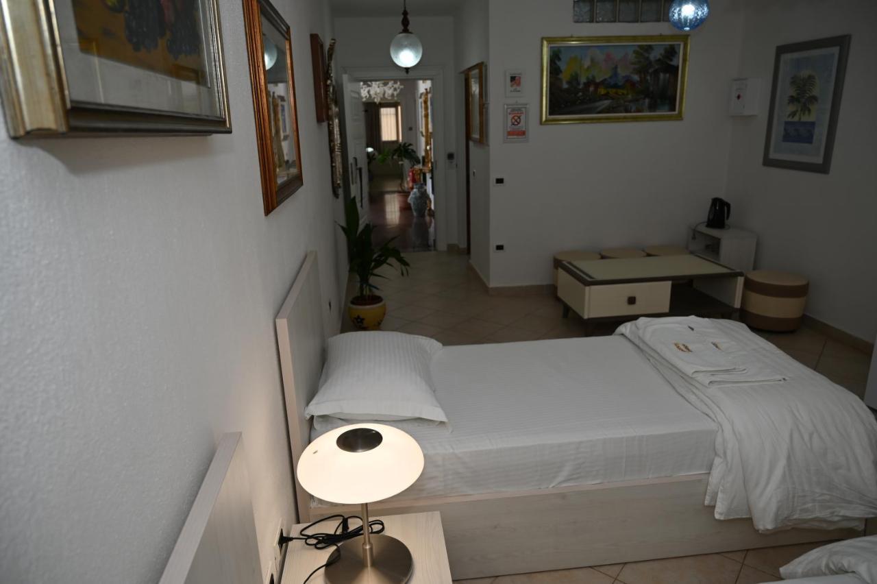 Aparthotel Shkodra Durrës Eksteriør bilde