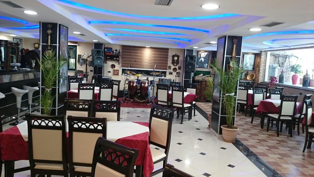 Aparthotel Shkodra Durrës Eksteriør bilde